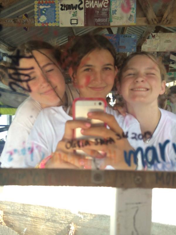 ac_turner's tweet photo. #TweetABondThatCantBeBroken http://t.co/R3F0FTJ5qw