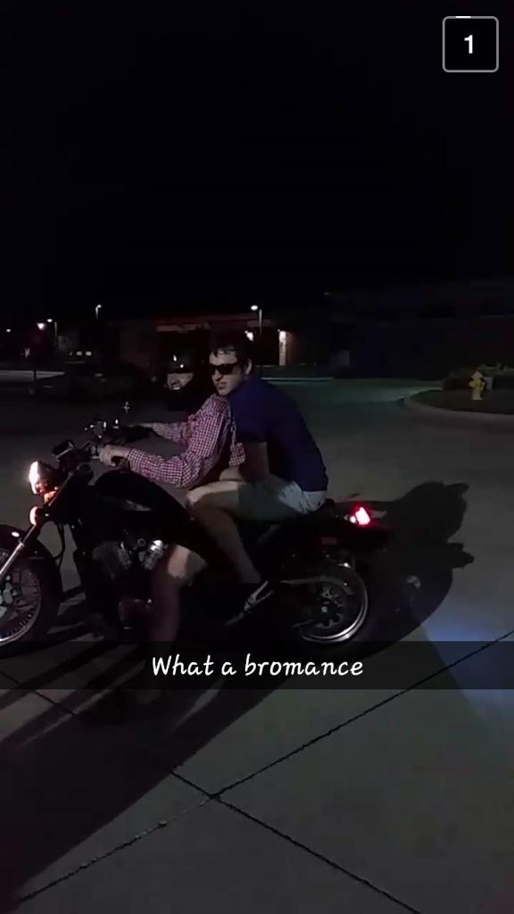 stupiddirector's tweet image. The PD drove the BD around on his motorcycle... #SoBromantic #Devyun