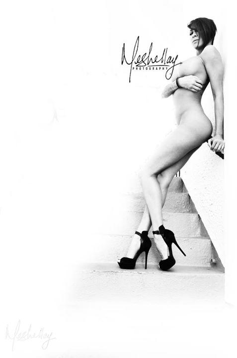 MeShellaY's tweet photo. She's back :) #gofollow @kayla_carrera13 cuuuuz I said so and she's awesome. #meshellayphotography http://t.co/V9J7SoCGyJ