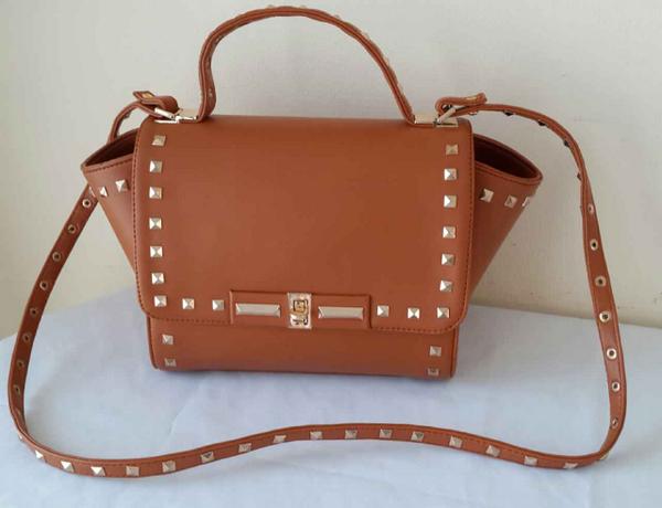 Lozera Bag  (@lozerabag) on Twitter photo 