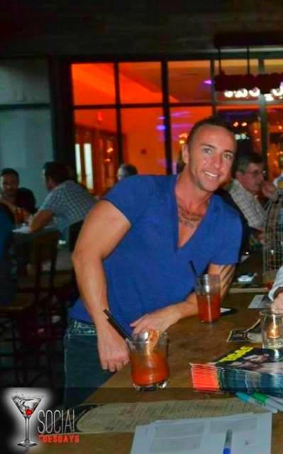 MattHartXXX's tweet photo. Vegas Boy 4 LIFE http://t.co/7FZvnpb0jt
