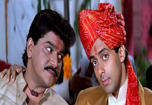 TheOriggiNal_ME's tweet image. Lets not forget #Lakshmikant Ji, His role is unforgettable @BeingSalmanKhan @rajshri  #20YearsOfHAHK @MadhuriDixit