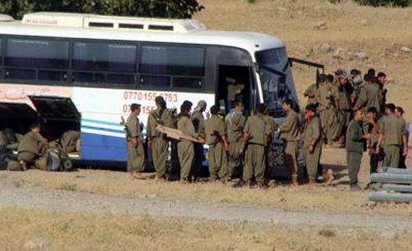 FLAŞ... Kandil Dağı'ndaki yüzlerce PKK'lı harekete geçti cnnturk.com/haber/dunya/se…