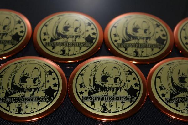 【プレ企画】生誕プレ企画!バースディービック缶バッチ記念チェキ合計10名様プレゼント〆切りは8/6　23:00です。24時間募集!応募方法はリツイートお願いします。リツイートお願いします。。#ラブライブ　#高坂穂乃果　#拡散希望