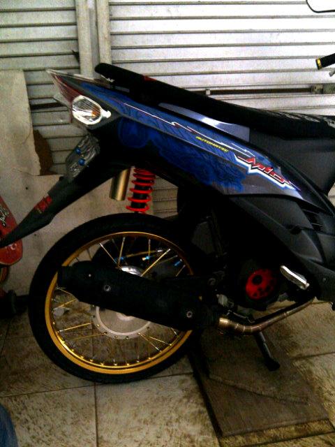 hendra2623's tweet photo. Tinggal tameng rainbow,xixixi http://t.co/RjDL1v9Amo