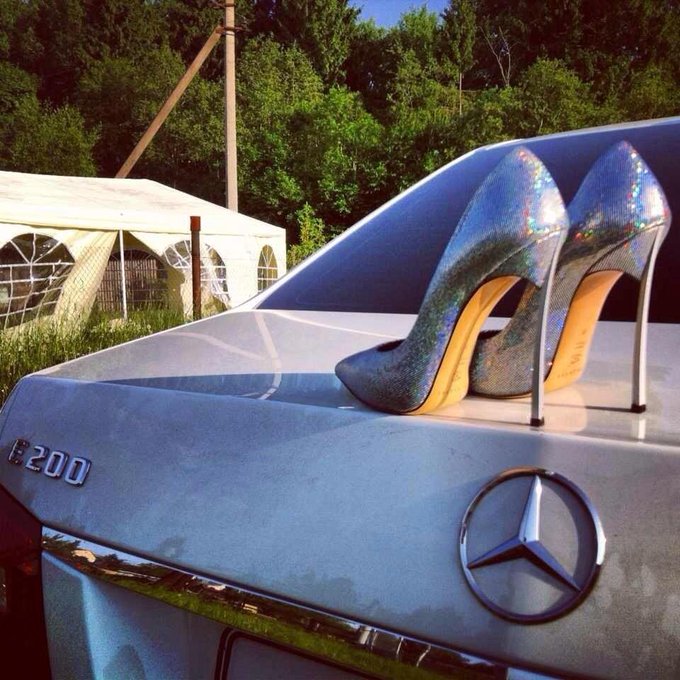 I neeed same heels 😳😳😳 http://t.co/un4GHAv31k<a href="/tag/boobs"class="tags"><span>#boobs</span></a><a href="/tag/fifaworldcup"class="tags"><span>#fifaworldcup</span></a><a href="/tag/miagreat"class="tags"><span>#miagreat</span></a><a href="/tag/fwc2014"class="tags"><span>#fwc2014</span></a><a href="/tag/russ"class="tags"><span>#russ</span></a>