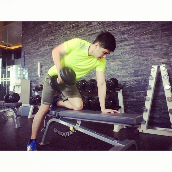 '@ykhendrawan: Gym time!! #allin #allinornothing @adidasIndonesia #allinIndonesia '