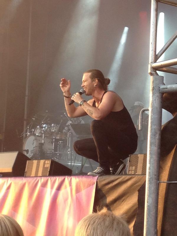 itwestin6's tweet photo. Mera Uffe!! #rixfmfestival http://t.co/XTTwArjwGv