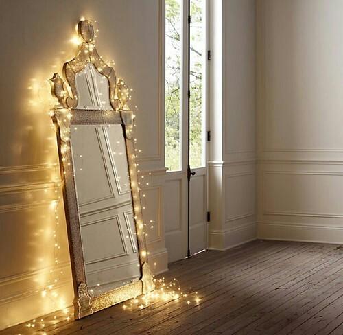 BeautyStandART's tweet photo. Every Mirror is Magical... So today ask yours who is the most beautiful girl on earth and it will show you the answer http://t.co/Voyzru53Yr