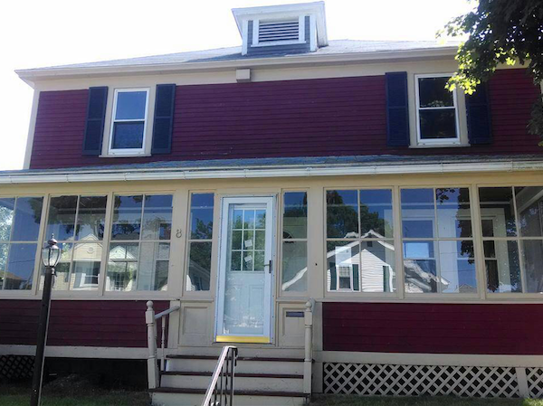 FirstStepRealty's tweet image. 8 Madison St. Methuen, MA
Post Foreclosure HUD Home / REO for sale:

postlets.com/s/8-madison-st…