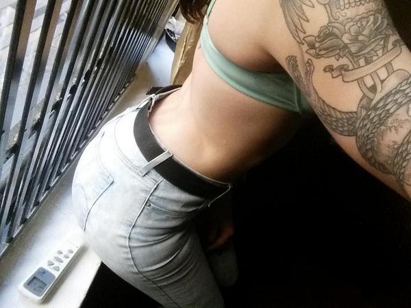 WildNayo's tweet photo. Look back at it. #heightsshit http://t.co/PFGm8rEPNd