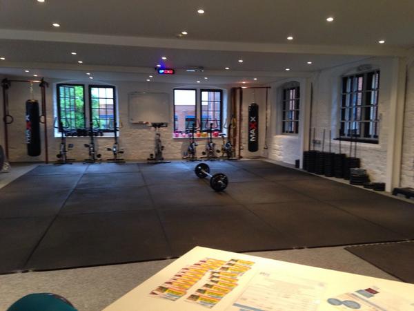 abssfitness's tweet image. Who's in for 7.30pm pump!??

Come on......you'll love it!!! 

#ABSs #fitness #Trowbridge #stonemill #wiltshire