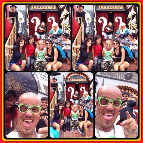 weemattpartyon's tweet photo. Living It Up With Old School Family😎 @ The FreakShow!💀💥 #freakshow #saynotonormal #getyourfreakon #livelife #partyon http://t.co/MMkLVB9V1F