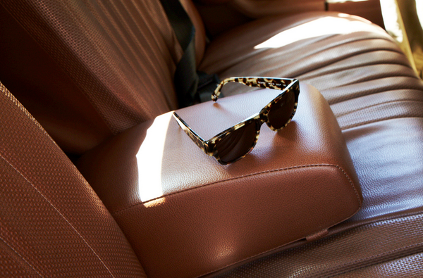 ClubMonaco's tweet photo. Road trip essentials: @domvetro shades + _________ (insert dream car) + the perfect playlist. http://t.co/9vZKchmlv2 http://t.co/HYo6CoMVmr