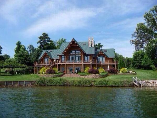 RednecksNews's tweet photo. House goals http://t.co/aXaPTKQkkk