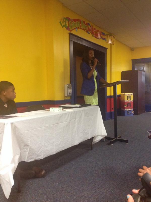 MemphisYM's tweet photo. Deseree Thomas just opened up our program in a dynamic way #MYMFORUM http://t.co/ZFSBbEzM6A