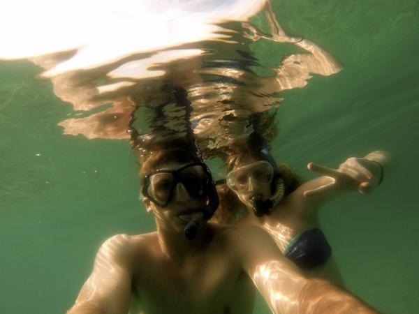 wut_da_hale's tweet image. maybe one day I'll stop throwin up the peace sign in every picture I'm in #probablynotthough