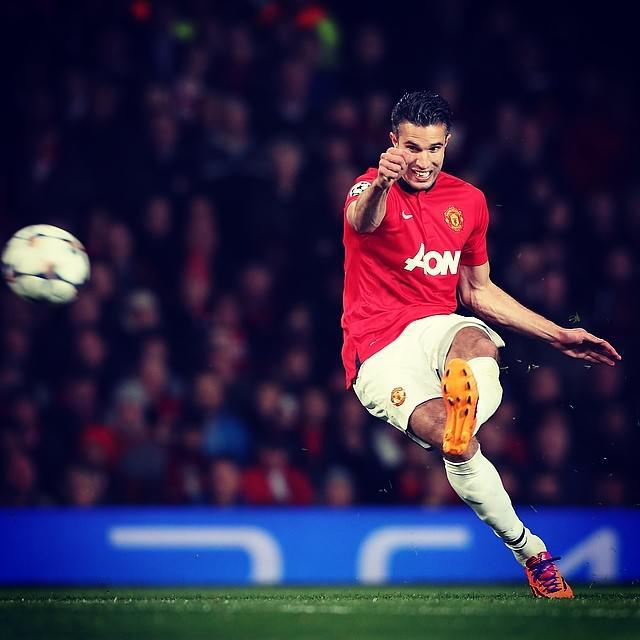 Happy Birthday Robin Van Persie! !! 