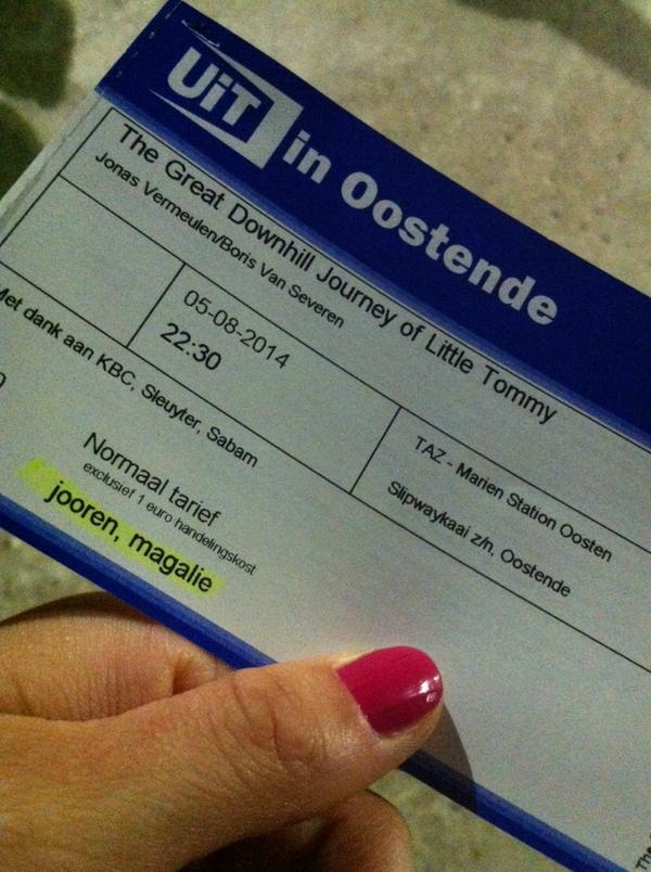 Wat gebeurt na te lang verlof: overenthousiast worden als je theaterticket van bij #strobbeticket komt :) @Continuga