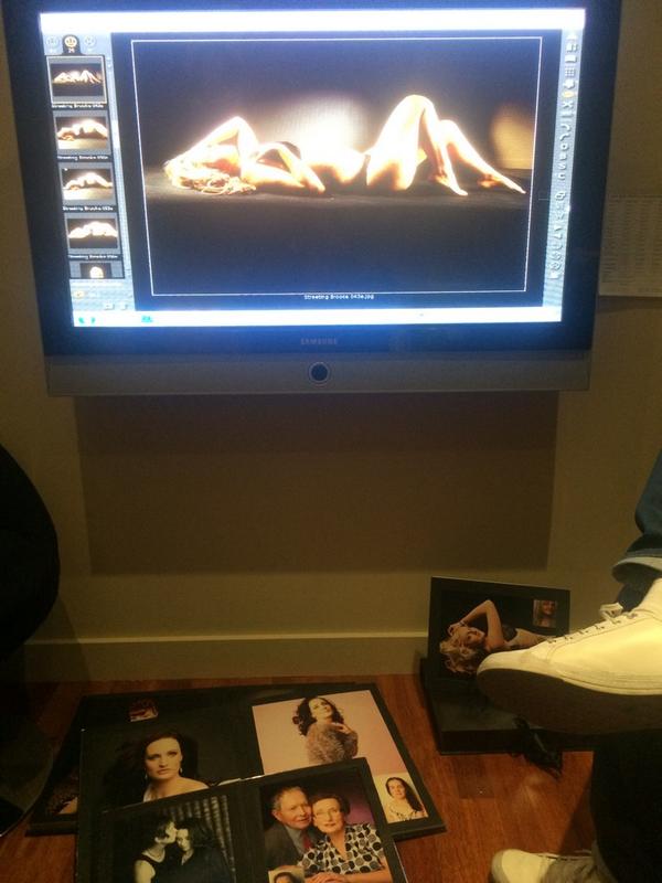 brookeeeeS's tweet photo. Photo shoot 😍 http://t.co/VAjire9pEd