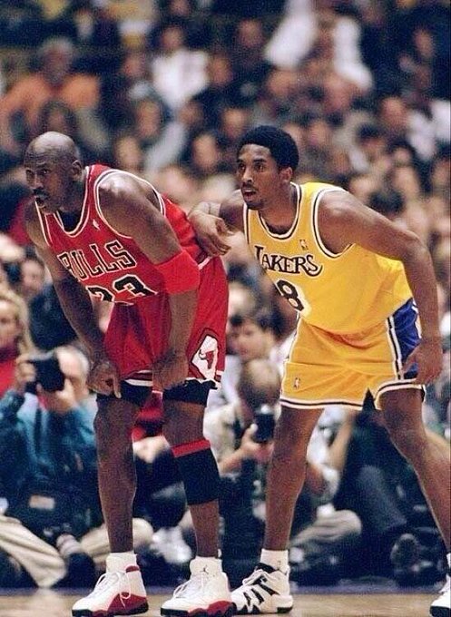 Watch February’s Finest's leaked NSFW photo on TwXstars