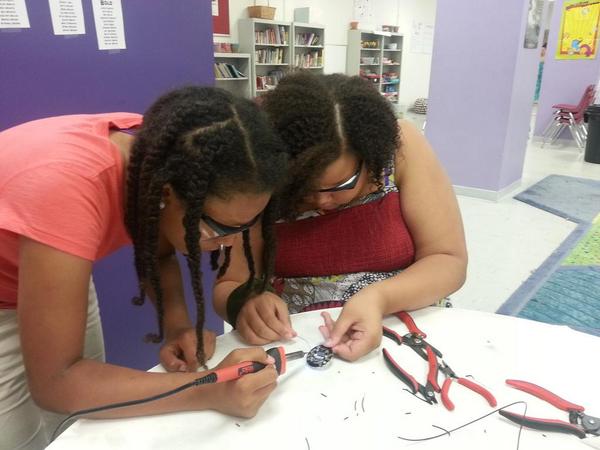 GirlsIncDC's tweet image. Learning so many cool things @GirlsIncDC  with @womenofcyberjutsu. #CyberNinjas #codingandcreating #summerlearningfun