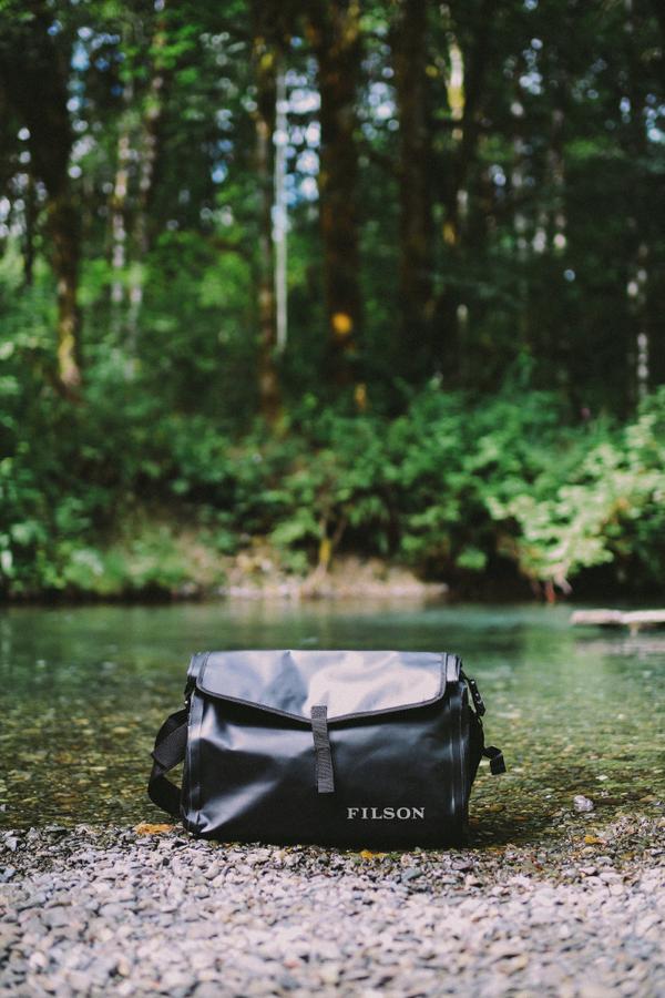 filson dry messenger bag