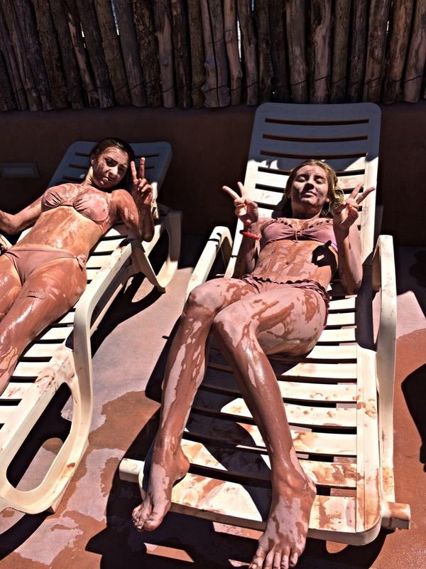 morganbutt12's tweet image. Got a lil dirty today😝 @Ashbutt100 #mudpool