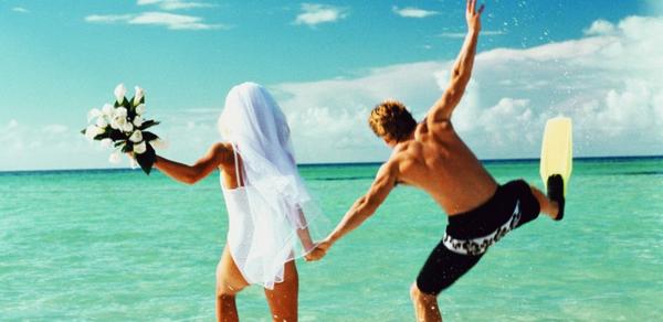 ¿Ideas para la #lunademiel? En wboda.es te damos distintas opciones según tu forma de ser! wboda.es/tendencias-bod…