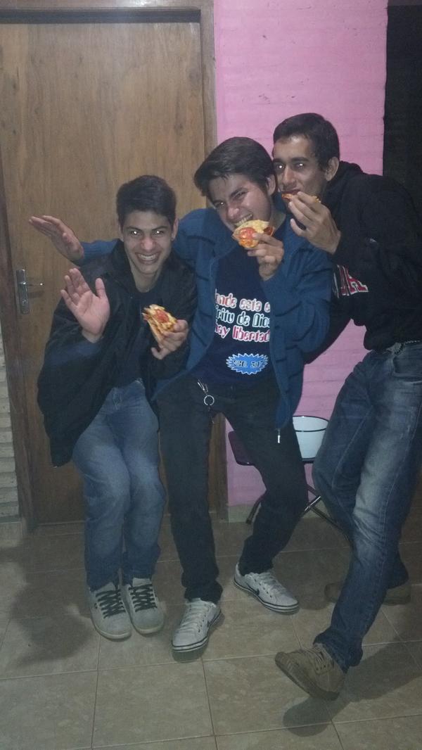 quistir's tweet image. 