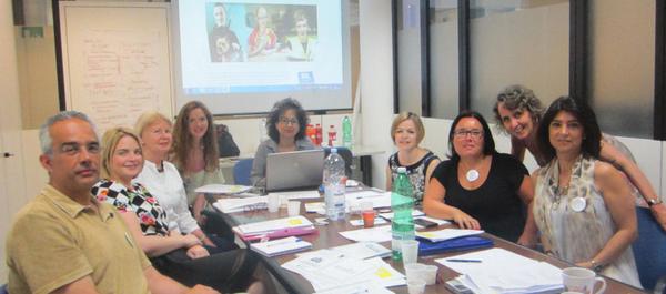 beinspired_eu's tweet photo. Imagen de la última sesión de trabajo en Avellino (Napolés) con todos los socios. http://t.co/LNAECj1n3U