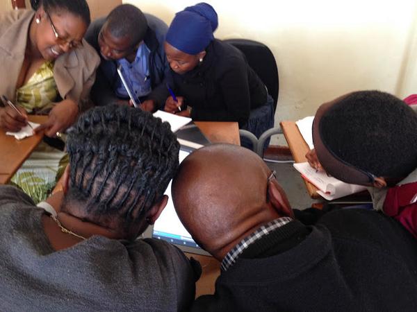 maggiev's tweet image. This is what teacher professional development should look like! #edtechsummitsa #ict4red www.edtechsummitsouthafrica