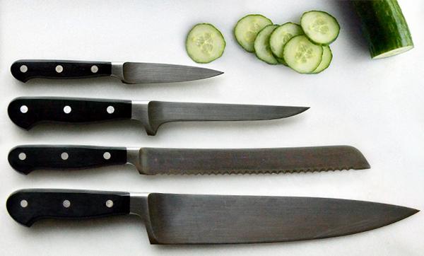 epicurious's tweet photo. The 4 kitchen knives every home cook should own: http://t.co/cCQCdGN4bk http://t.co/69J64j7xo5