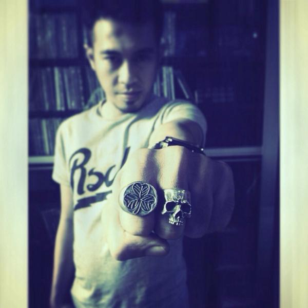 JoeyTheGangsID's tweet image. RT @Ami_Muhammad: These #shamrock and #skull rings from #easternwolves are DOPE! Thanks a bunch! Cc: @adith86joey