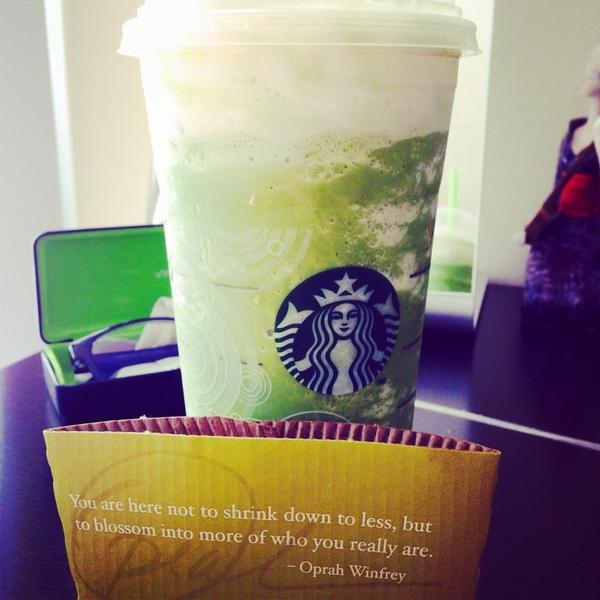 breddee's tweet photo. Green tea's come back . Bigger , better , stronger for myself #greentea #starbuck #love #green http://t.co/VxXIDR0wpc