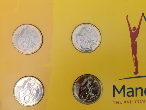 BUNC Commonwealth £2 coins! <a href="/ChangeChecker/">Change Checker</a> <a href="/RoyalMintUK/">The Royal Mint</a> facebook.com/groups/collect… #CollectCoins