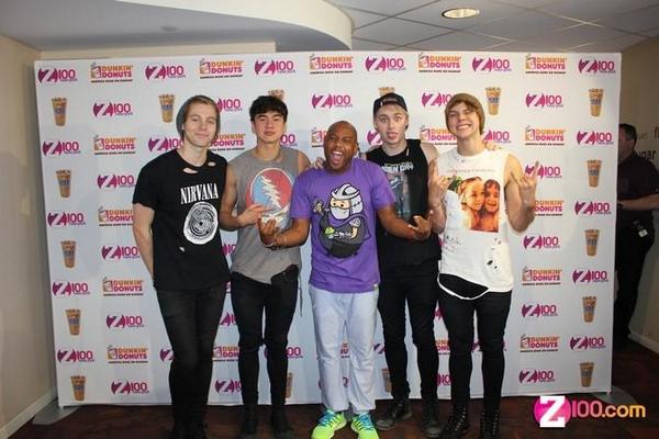 FiveSecsofInfos's tweet image. The boys yesterday in NYC