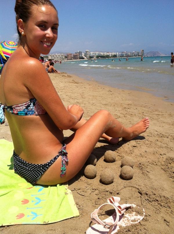 Preparando la munición para el ataque <a href="/Rebecasegura17/">Rebeca Martínez</a>