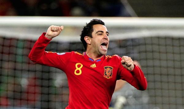 fifacom_es's tweet image. Compañeros, rivales, amigos... las redes sociales despiden a Xavi de la @SeFutbol fifa.to/V1kTfz #GraciasXavi