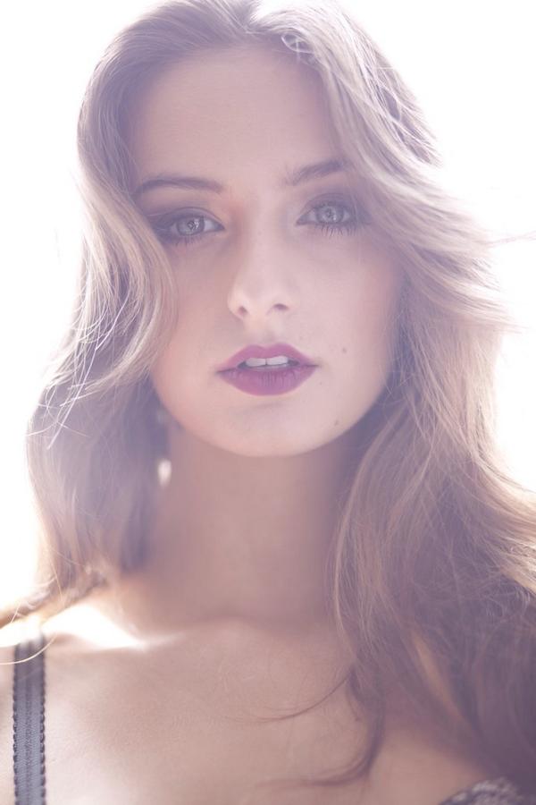 JoEmmersonPhoto's tweet image. Beautiful #photoshoot today with #bossmodel Georgina Emsley