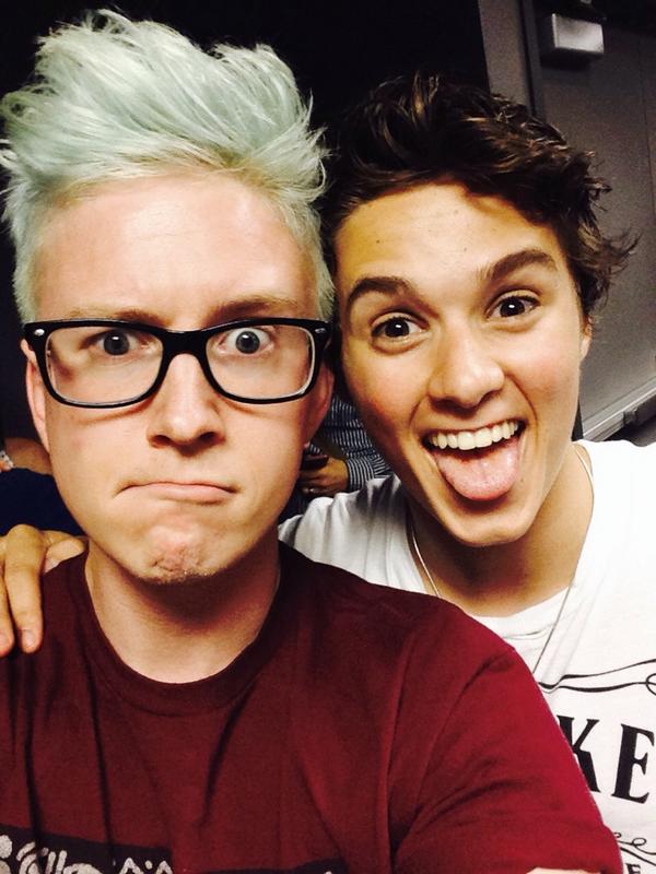 tyleroakley tweet picture