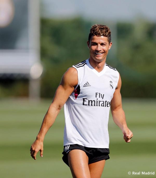 Jallow24's tweet image. #SamiK is far from fetch  #Arsenal RT  @realmadriden Preparing for the UEFA Super Cup. #RealMadridSevilla #halamadrid