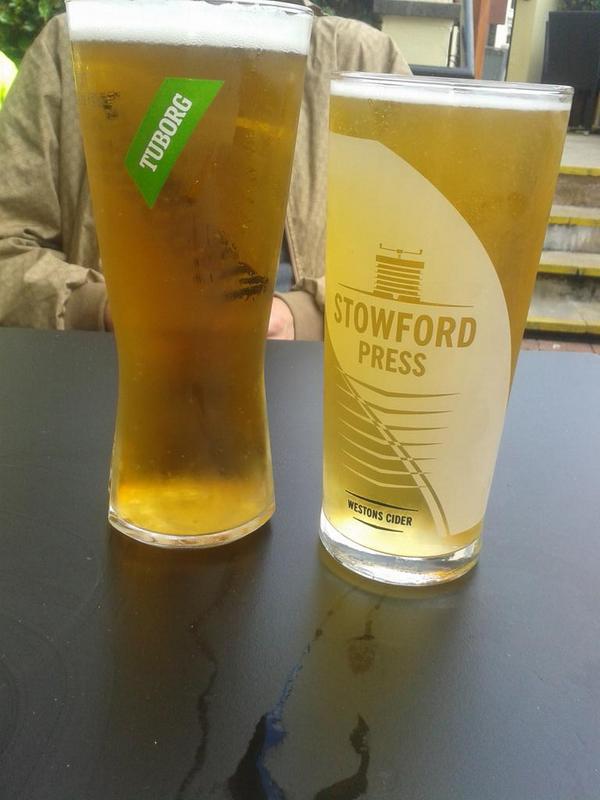 JenniferMissEco's tweet photo. Birthday drinks with my lil bro :-D xxxx http://t.co/XcYw000ENZ