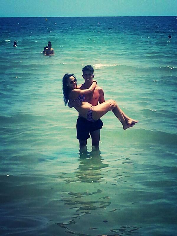 DeborayJavier's tweet image. Playii!!!