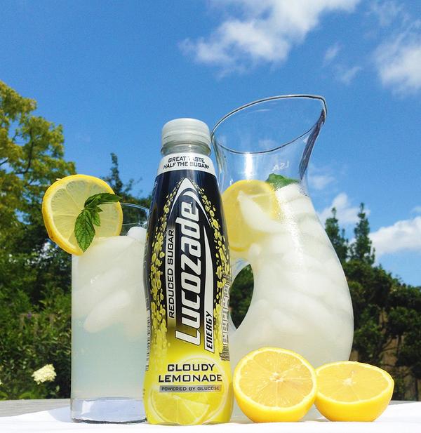 LucozadeEnergy's tweet image. Welcome Reduced Sugar #CloudyLemonade! Our zingy new flavour with half the sugar. Who wants to try?
