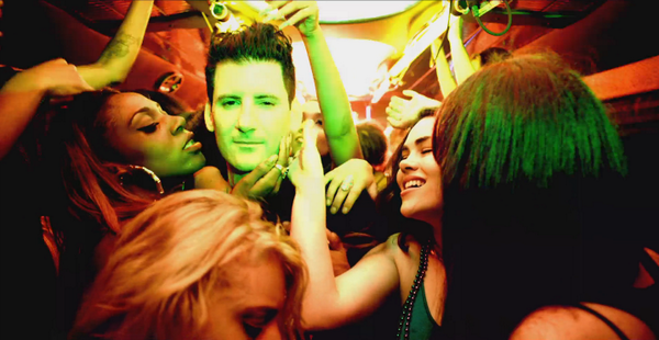 Trying to find <a href="/DestructoHARD/">Destructo (old)</a> and <a href="/YG/">yg</a> in this bus full of strippers is the new 'Where's Waldo' go.spin.com/V2xU8p