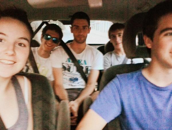 Claaau5's tweet photo. Gau perfektoa! #unai #beñat #enaitz http://t.co/D10BfD3pf4