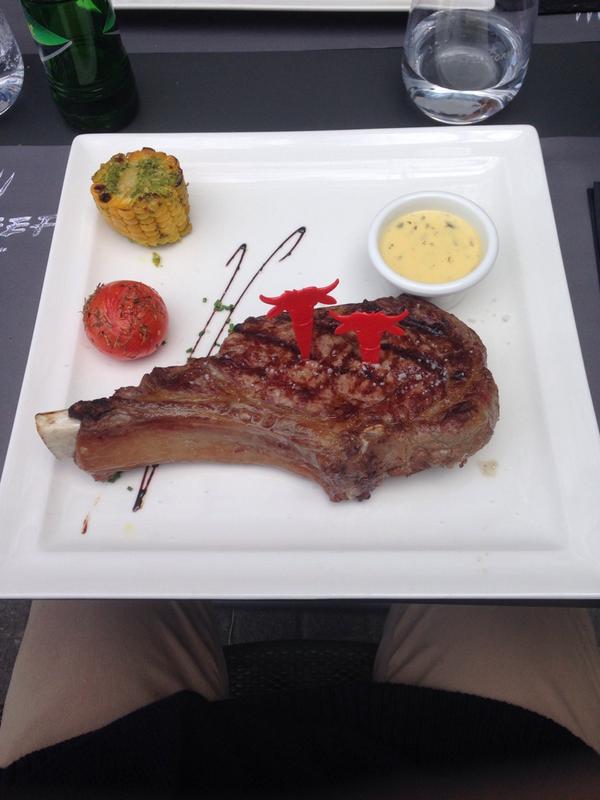 Rankeat_Company's tweet photo. Envie de manger votre plat favori à #luxembourg ? C'est par ici http://t.co/91khwEbt3t #foodporn #burger #bagel http://t.co/Tph6CQKhK2
