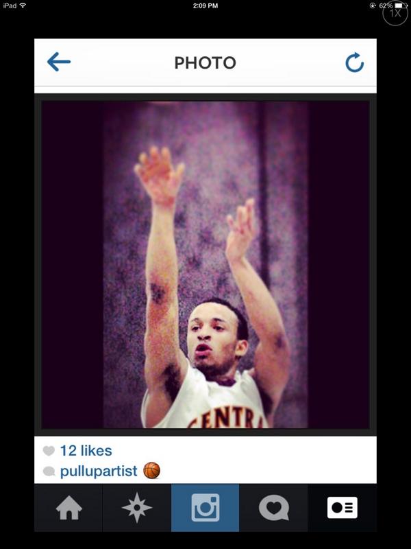 PullupArtist_'s tweet image. I been #PullingUp since day 1!🏀