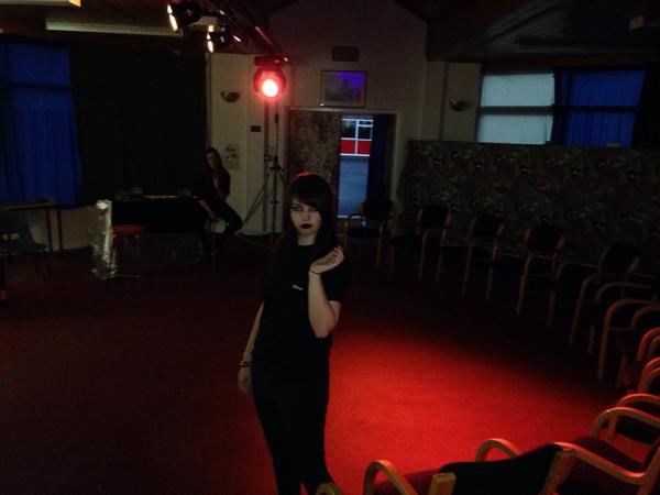 Leiws1234's tweet photo. Pre aMAZEbar #goth #sf2selfie http://t.co/T8y1DtMbup